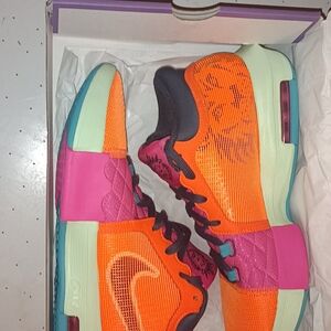 Nike LeBron Witness VIIII's Mens 11.5 Basketball Shoes
